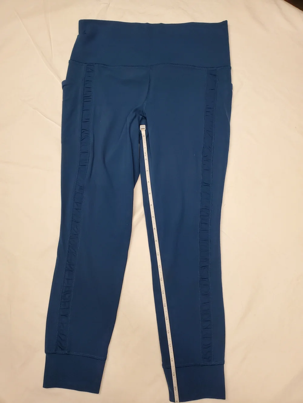 Athleta Salutation Stash II 7/8 Leggings Blue Medium High Rise Pockets - Picture 4 of 7